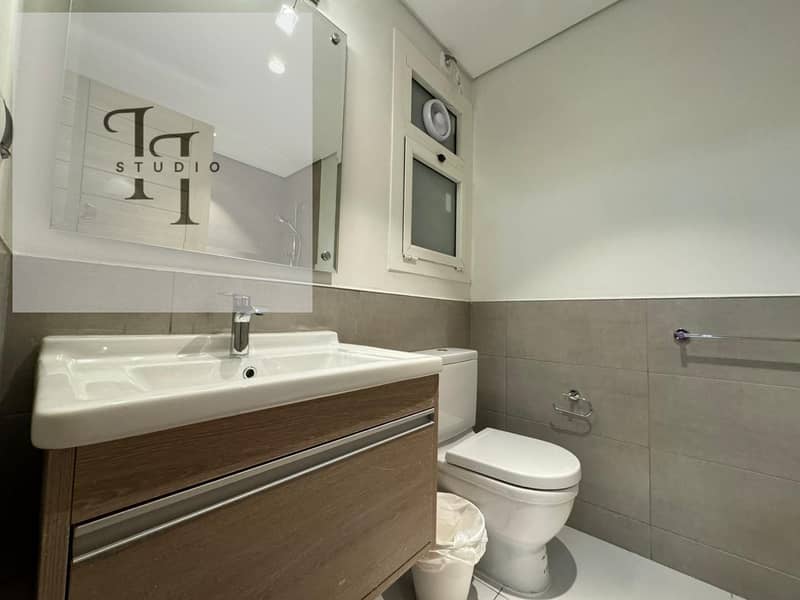 10 WhatsApp Image 2025-12-14 at 1.07. 50 PM. jpeg