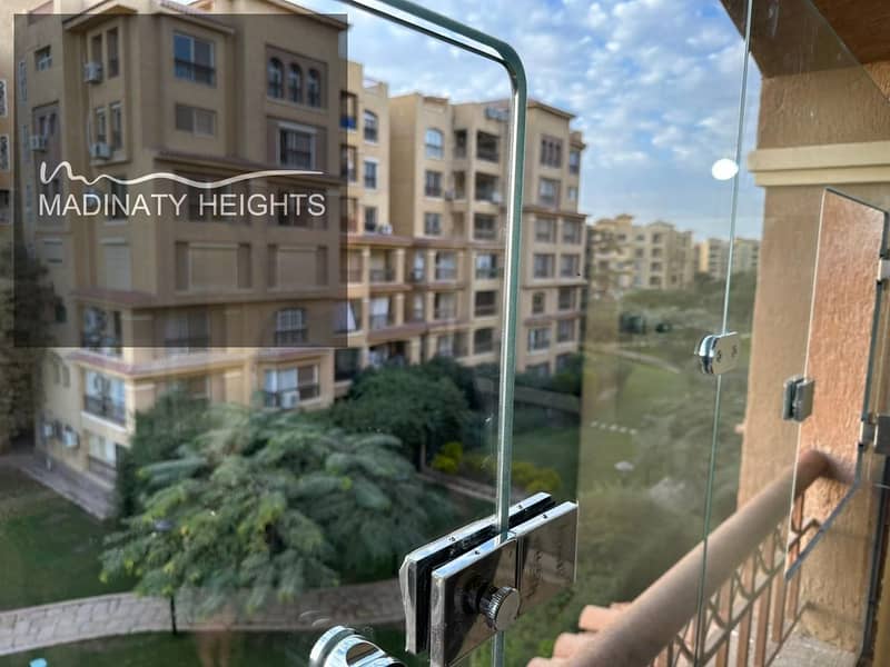 5 WhatsApp Image 2025-12-13 at 13.54. 07_49e80bb5. jpg