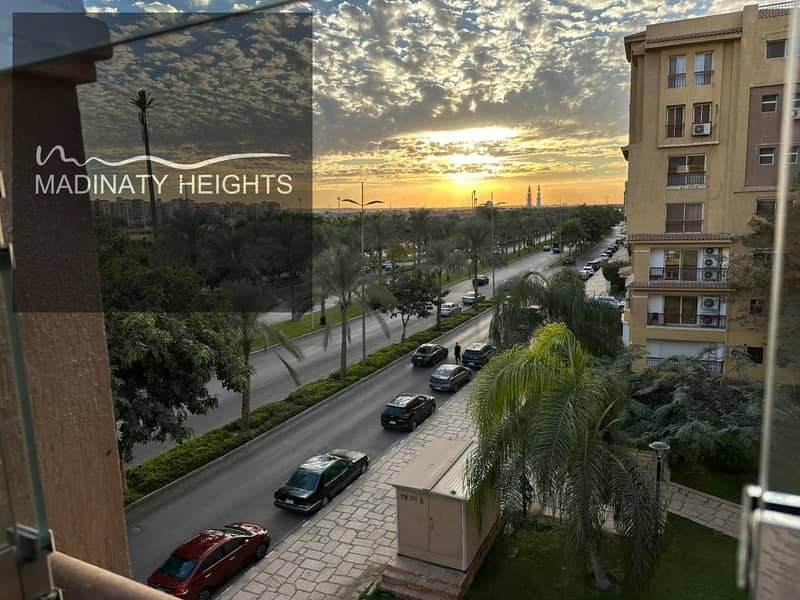 11 WhatsApp Image 2025-12-13 at 13.54. 09_062060ce. jpg