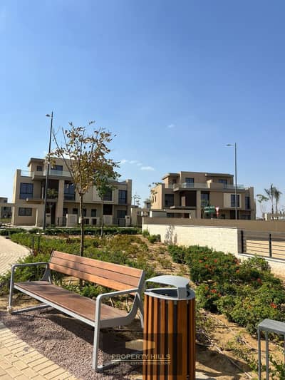 3 Bedroom Twin House for Sale in Sheikh Zayed, Giza - WhatsApp Image 2025-12-14 at 1.25. 32 PM (5). jpeg 3 Bedroom Twin House for Sale in Sheikh Zayed, Giza - WhatsApp Image 2025-12-14 at 1.25. 32 PM (5). jpeg