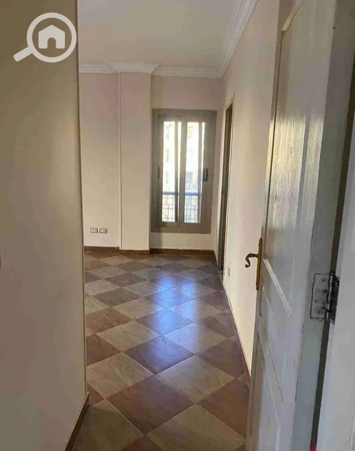 5 7b30d787-1d3d-4547-b8f1-b18dd83342c7. jpg