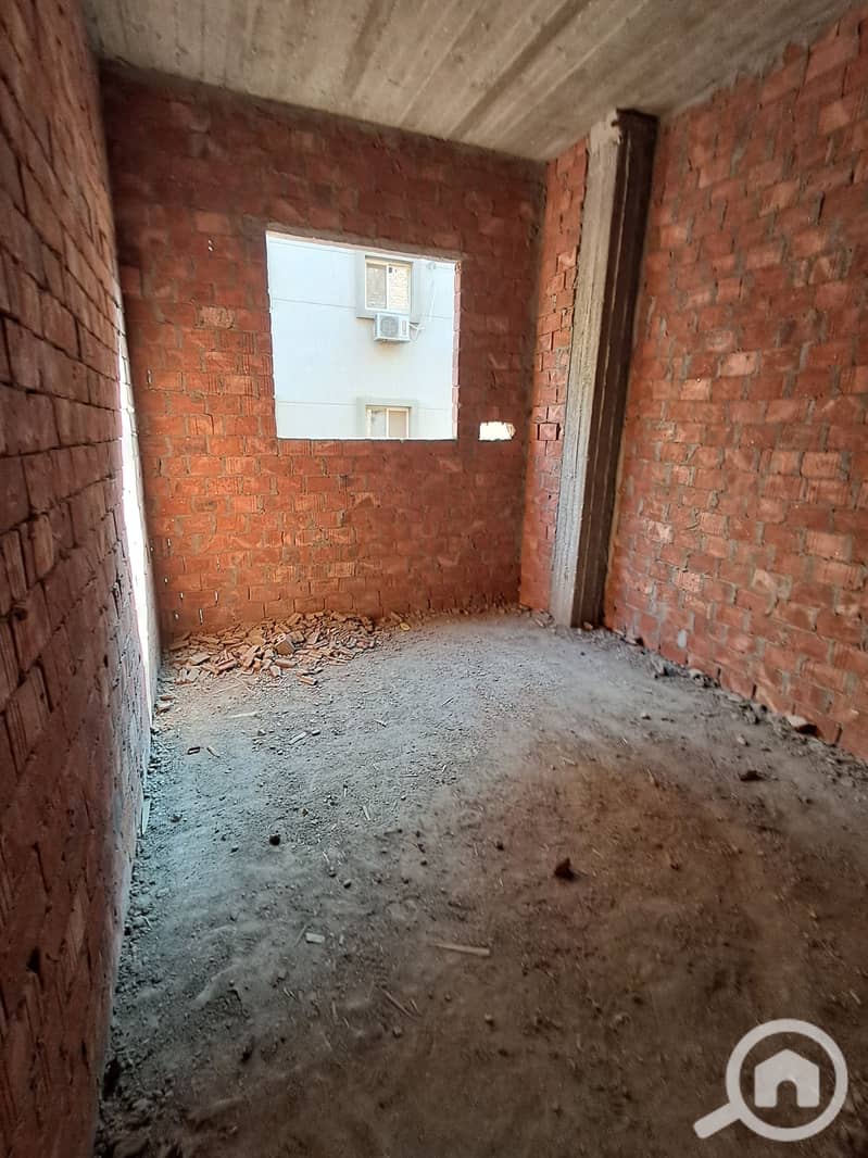 12 ٢٠٢٥١٢١٤_١٣٢١٥٤. jpg