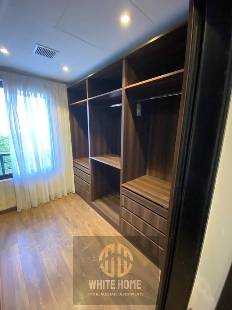 6 4be2fa55-7c1f-4fc6-b1f7-761faca43d5b. jpeg