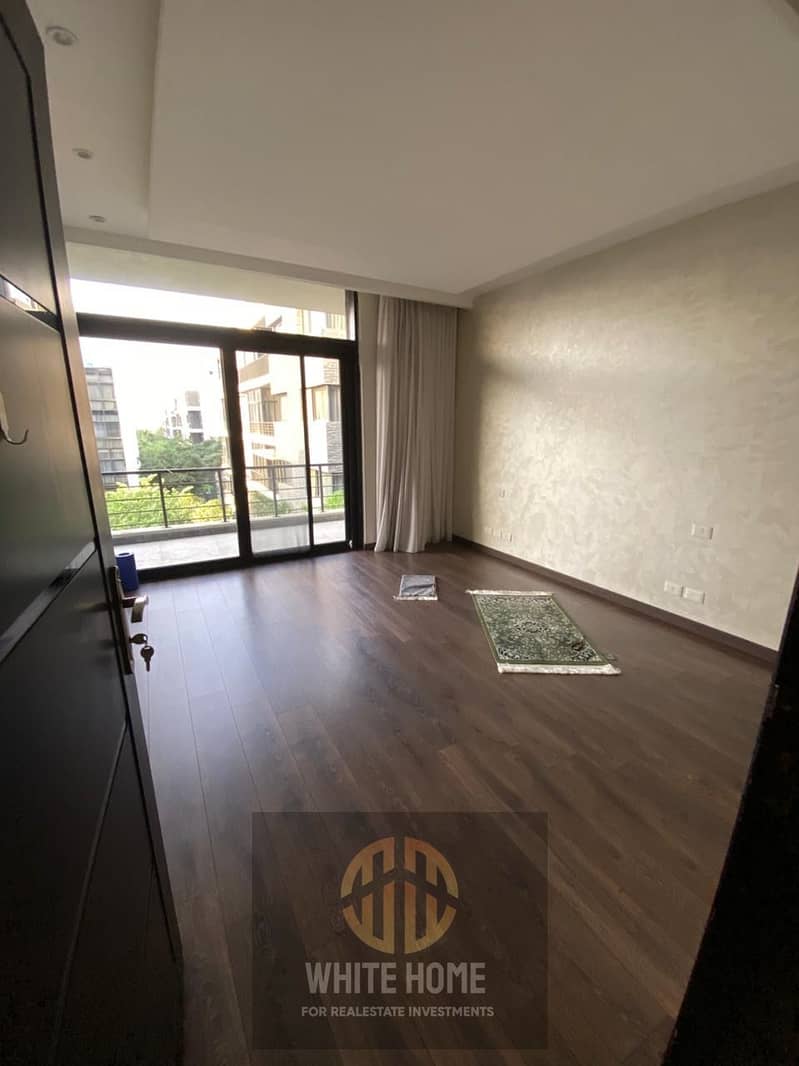 8 7ea69b2d-dbe7-4a06-9eff-a94065a0682c. jpeg