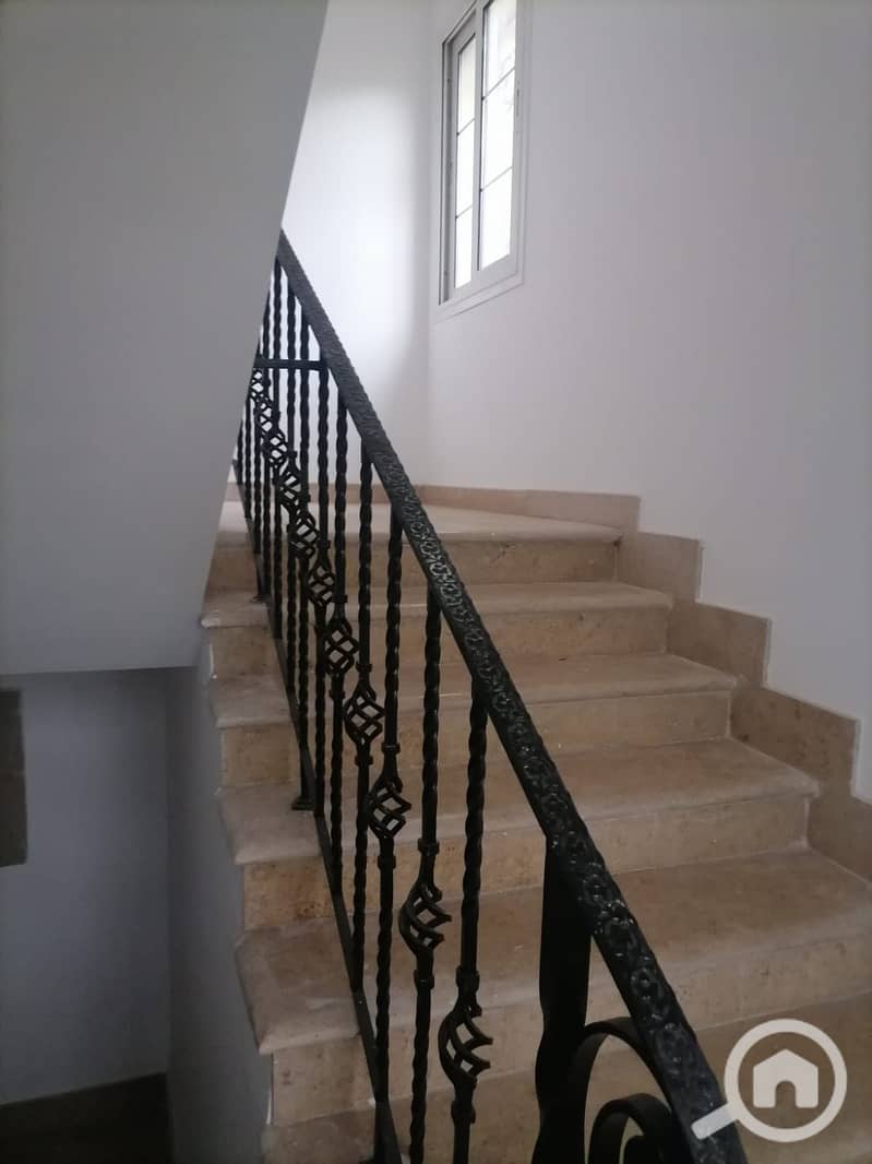 5 WhatsApp Image 2021-12-29 at 9.41. 21 PM (1). jpeg