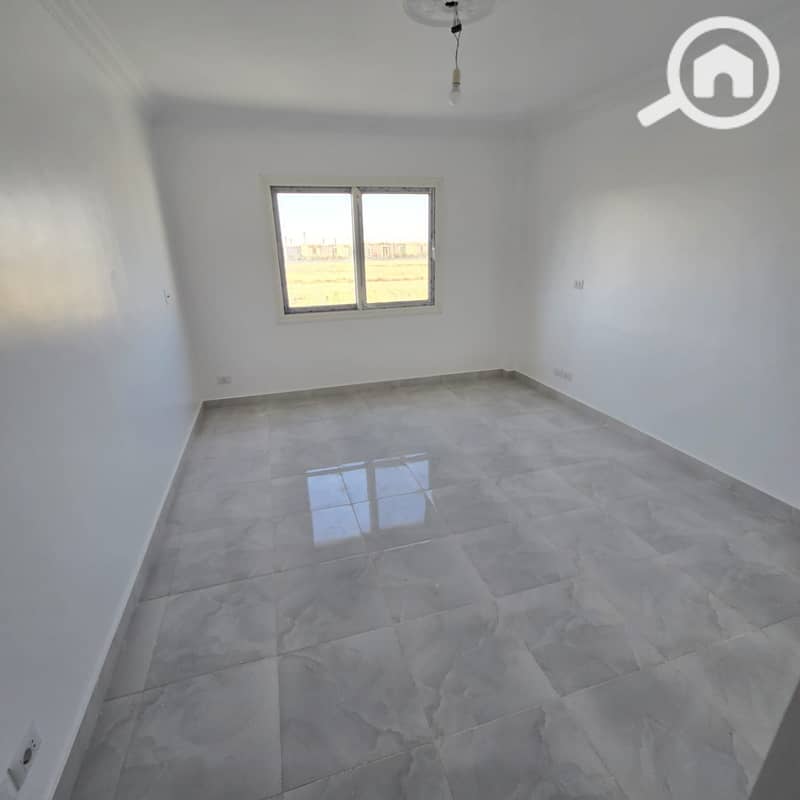 6 WhatsApp Image 2025-12-14 at 11.41. 54 AM(2). jpeg