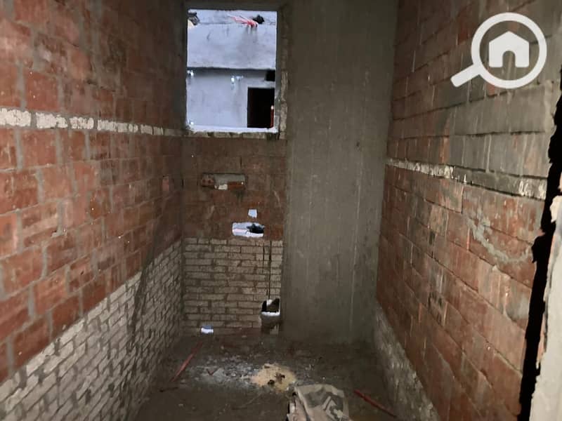 9 b49084fe-df02-4ce9-9e45-2ed4f7ef7b53. jpg