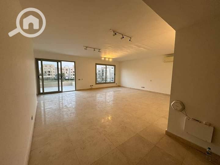 2 FB_IMG_1732226174876. jpg