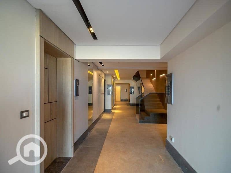 7 WhatsApp Image 2024-12-25 at 3.01. 18 PM (6)_800x600. jpg