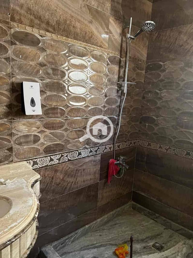 11 72e44993-5816-4de0-8184-56bed0cd2d57. jpg