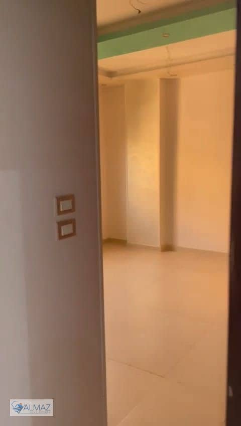 4 WhatsApp Image 2025-12-14 at 1.54. 21 PM (2). jpeg