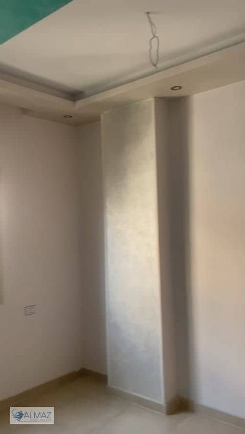 6 WhatsApp Image 2025-12-14 at 1.54. 20 PM (1). jpeg