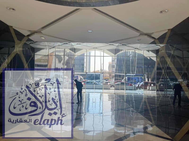 10 6194357a-5a2a-4093-a931-fcee9237c07f. jpg