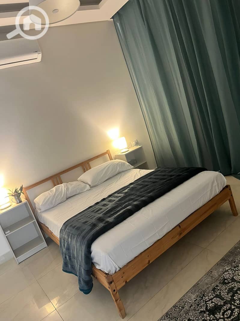 4 14b5679e-954a-4856-ae02-0a715d0040cc. jpeg