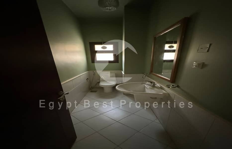 5 WhatsApp Image 2024-10-29 at 13.30. 14_3d1820e5. jpg