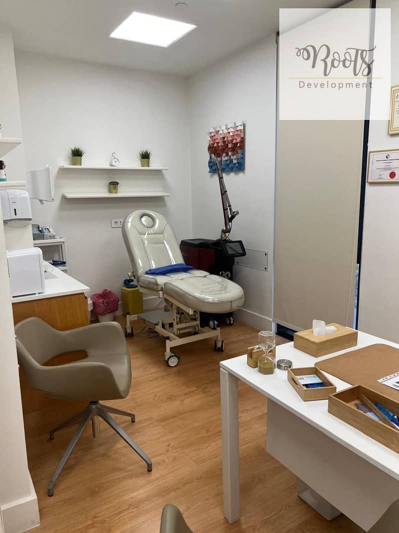 6 WhatsApp Image 2025-12-10 at 17.00. 38 (1). jpeg