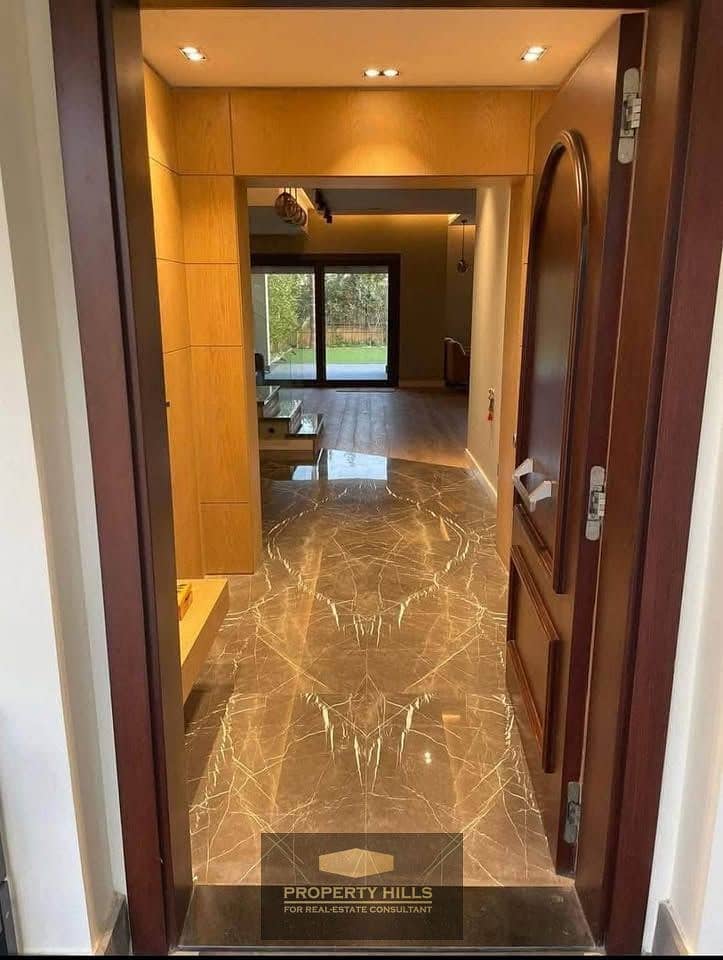 12 511261296_122140010402749572_9023373885274508169_n. jpg