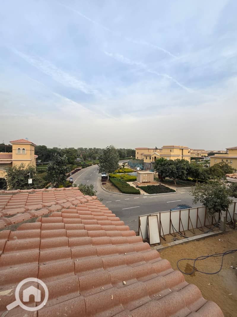 11 37ced38e-d88f-4be6-a2c2-7f76821c0d98. jpeg