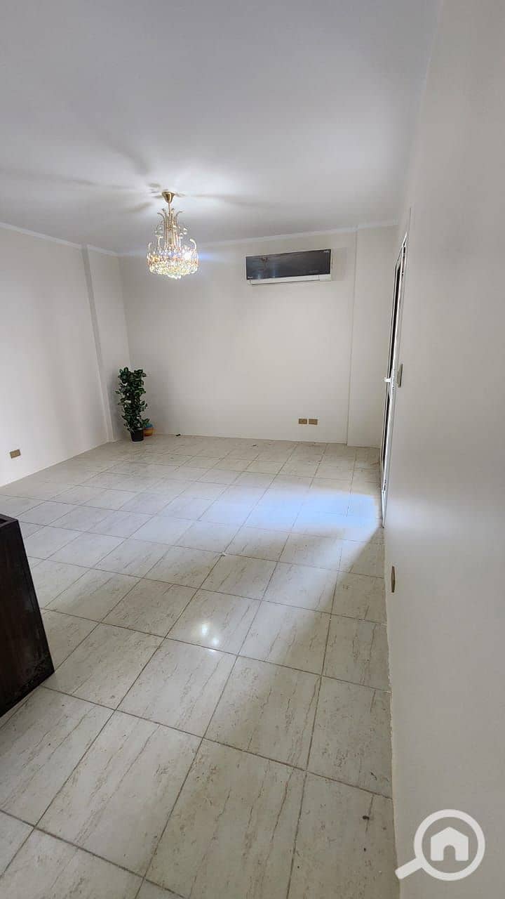 2 a5752df1-4678-493c-b3ef-631ffb59ed6a. jpeg