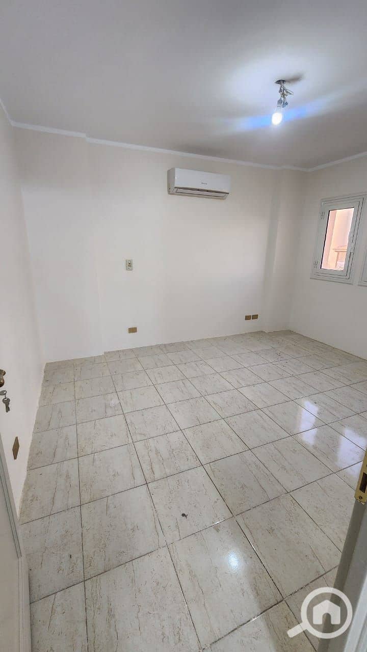 5 8840eee6-6b08-4505-b05d-4eca6d056a23. jpeg