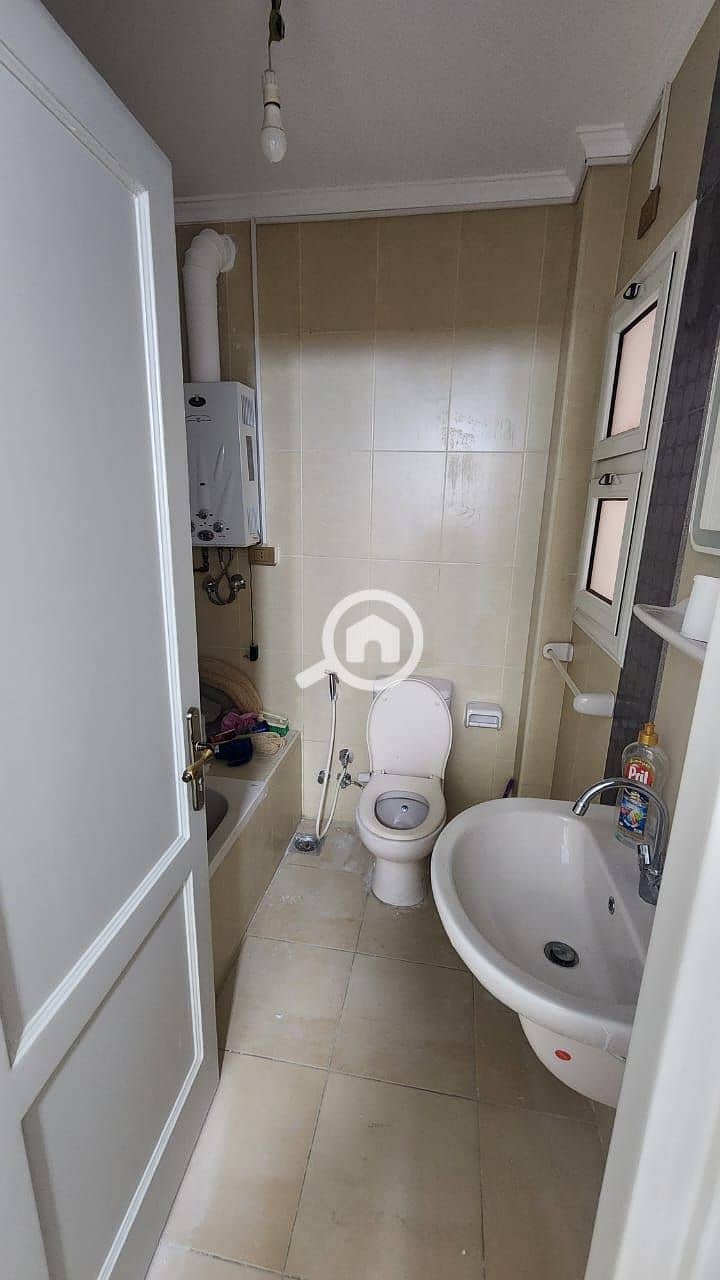 6 e79d72fd-7d52-4e1a-a238-7e25bcc15fd9. jpeg