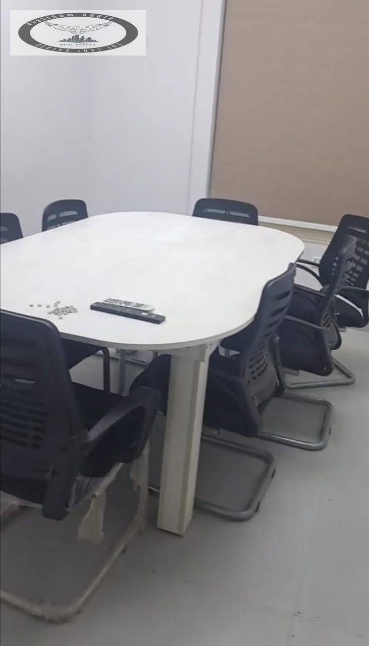 10 6349e0dc-9660-45aa-8989-e7ae74ac1d80. jpg