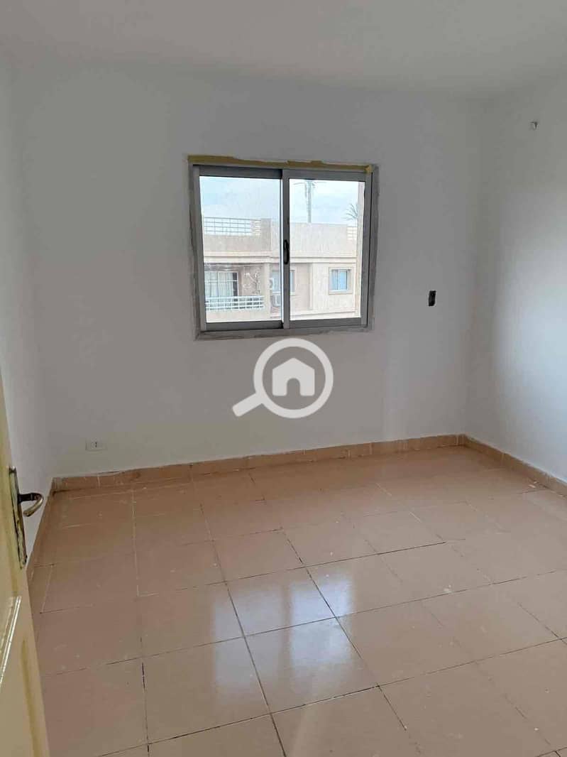 11 7e6ff5bb-8bcb-45a3-a531-74b533df4cae. jpg