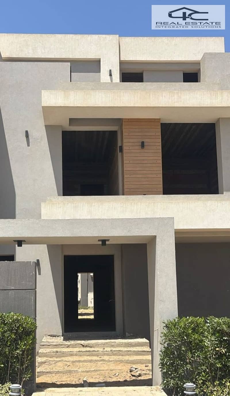 2 WhatsApp Image 2025-12-14 at 12.52. 06. jpeg