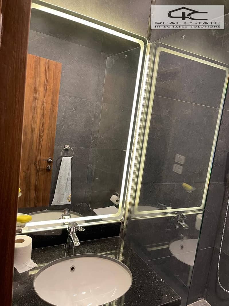 7 WhatsApp Image 2025-12-14 at 12.48. 19 (1). jpeg