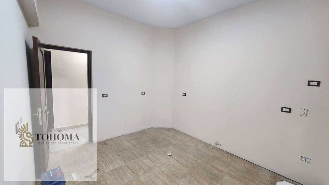 2 57017519-f758-401f-ae1b-44d5bc183576. jpg