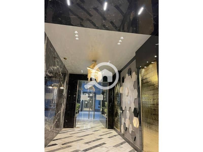 6 WhatsApp Image 2025-04-10 at 18.20. 16 (1) (1). jpg