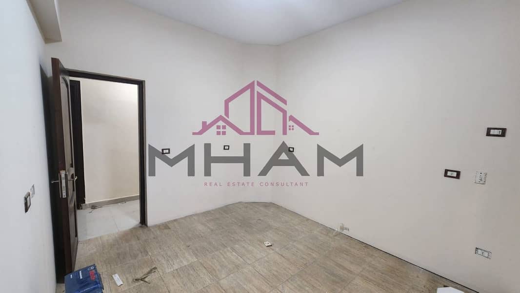 6 photo_5900144811476454660_y. jpg