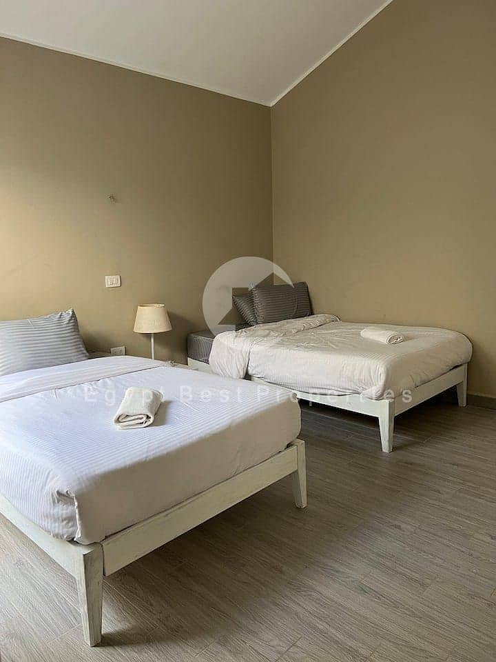 3 WhatsApp Image 2025-09-24 at 3.32. 22 PM (2). jpeg