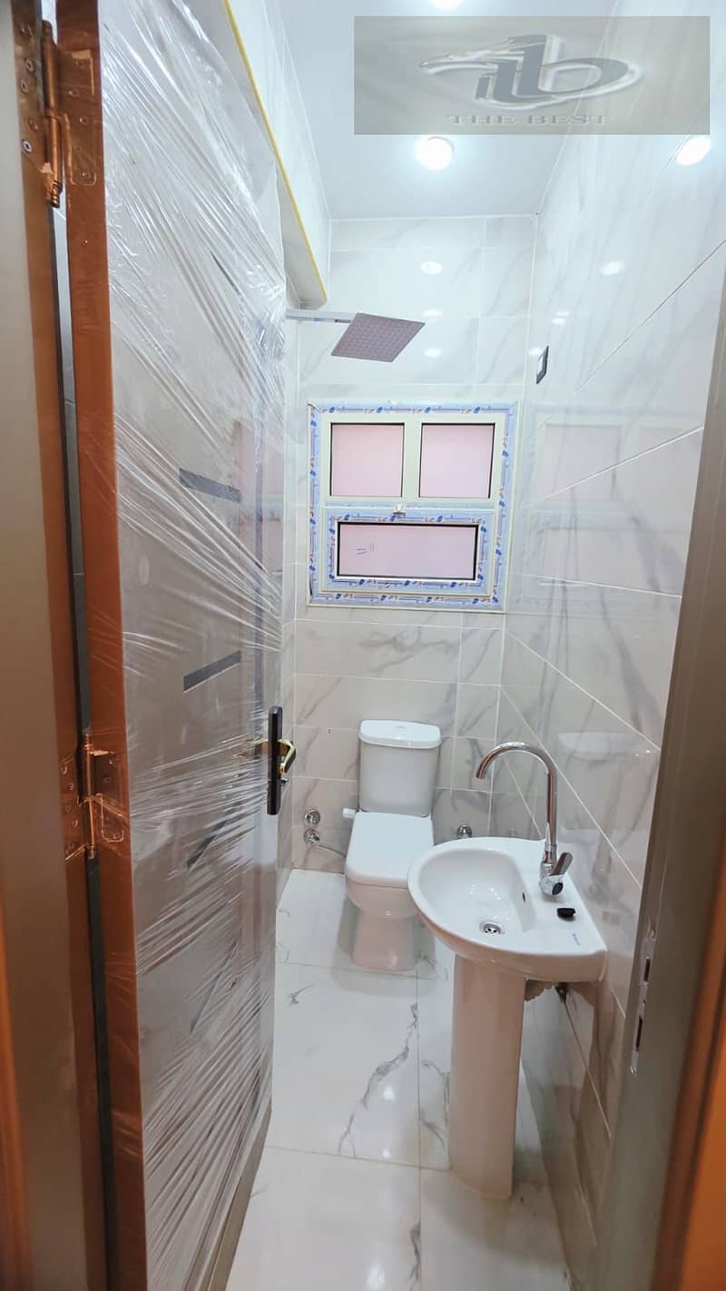 5 WhatsApp Image 2025-12-14 at 1.55. 10 PM (1). jpeg