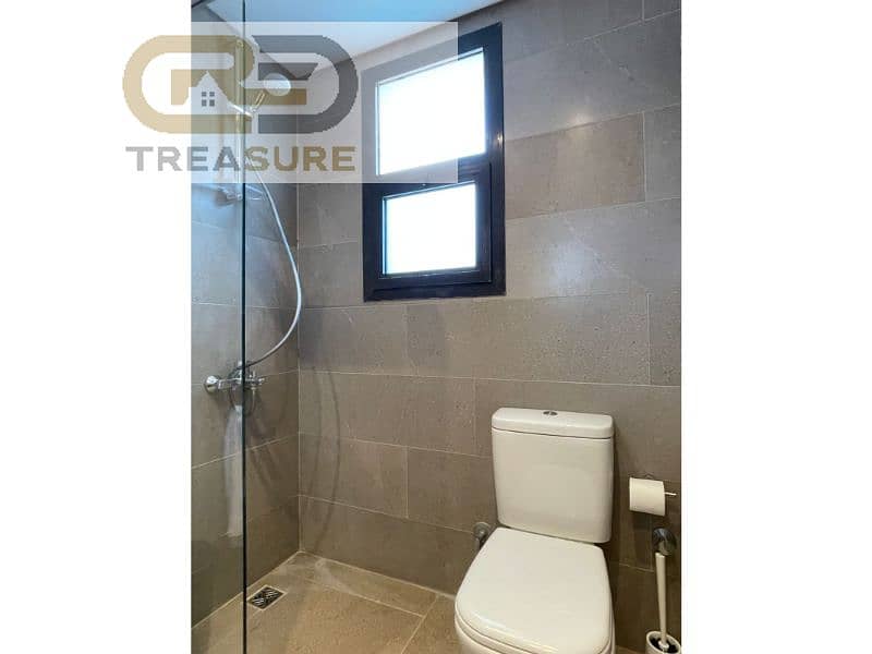 9 WhatsApp Image 2025-12-14 at 1.03. 35 PM (2). jpg