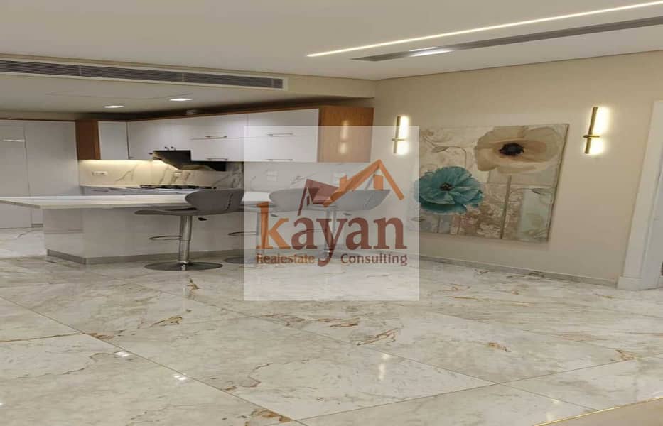 7 957b57ff-b11f-46e2-8b87-580971a0acc7. jpg