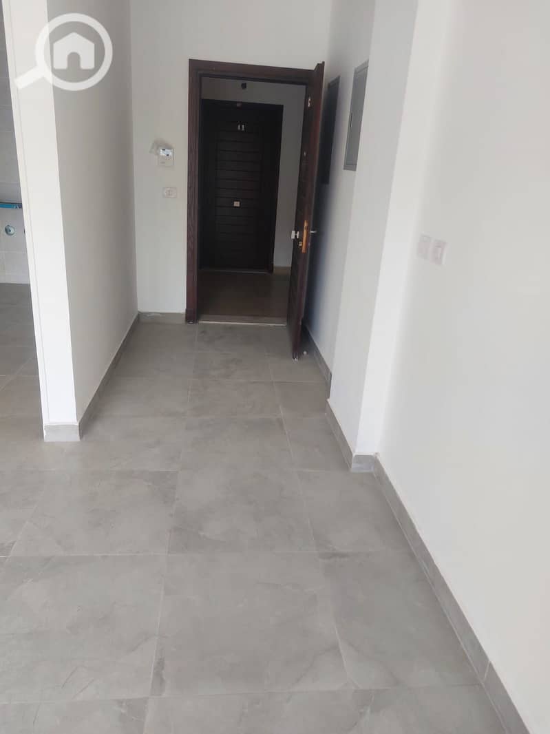 5 WhatsApp Image 2025-12-14 at 1.54. 26 PM(2). jpeg