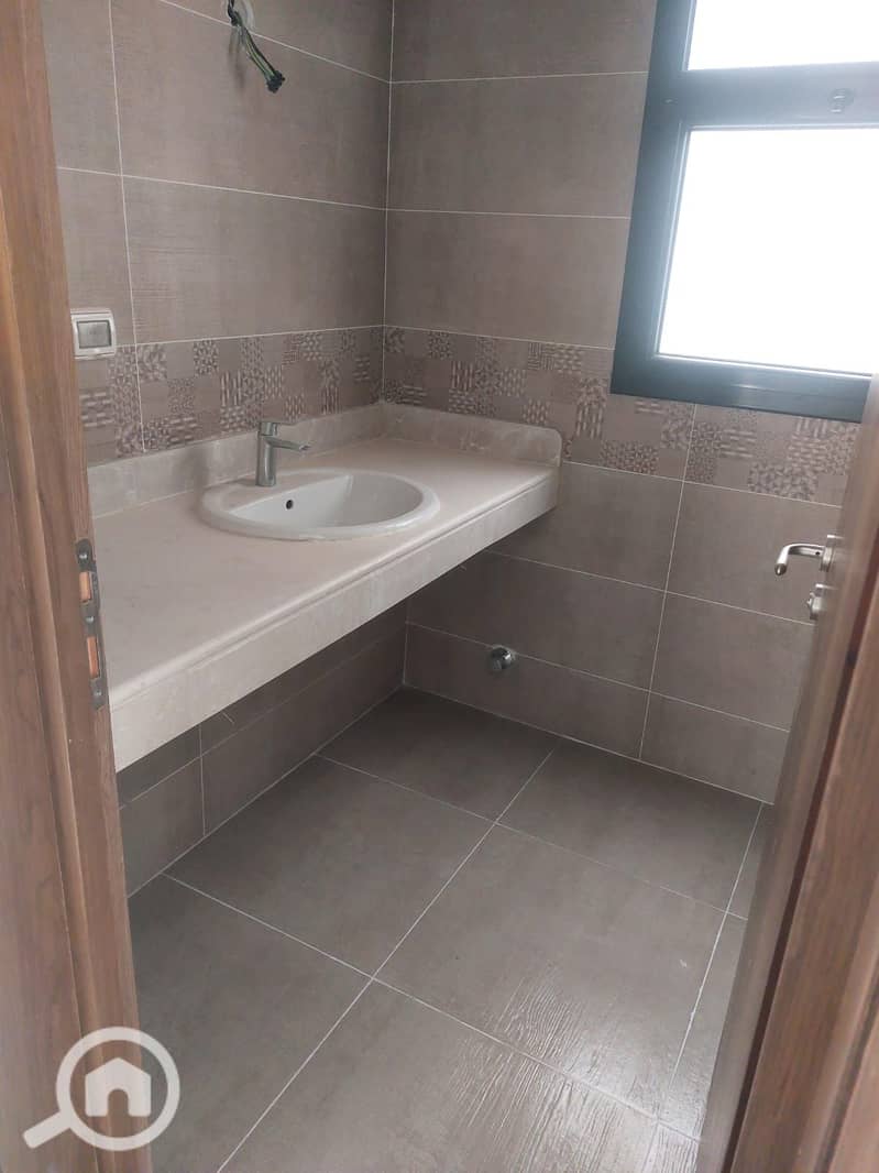 6 WhatsApp Image 2025-12-14 at 1.54. 22 PM(1). jpeg