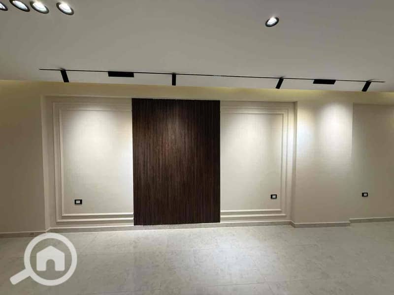 19 58219077-150e-4841-9c6f-b70b3129e693. jpg