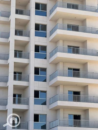 4 Bedroom Flat for Sale in Sheikh Zayed, Giza - WhatsApp Image 2025-03-19 at 16.05. 55_798c4dc6. jpg 4 Bedroom Flat for Sale in Sheikh Zayed, Giza - WhatsApp Image 2025-03-19 at 16.05. 55_798c4dc6. jpg