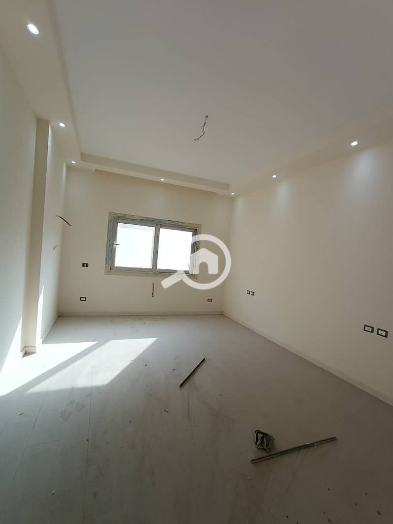 15 WhatsApp Image 2025-12-14 at 2.05. 15 PM. jpeg