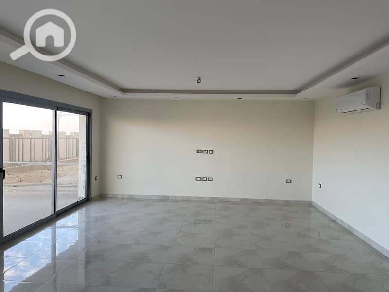 3 8a45fc48-5cad-470f-aefe-0f18c269486d. jpg