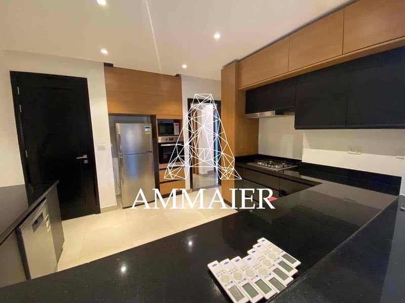 4 d506a4e6-054f-4c35-954d-6dc38ce98a76. jpg