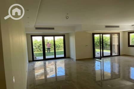 3 Bedroom Flat for Sale in 6th of October, Giza - FB_IMG_1740050635537_900x600. jpg