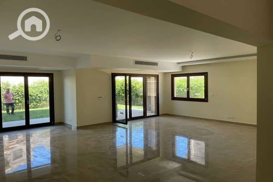 8 FB_IMG_1740050617832_900x600. jpg