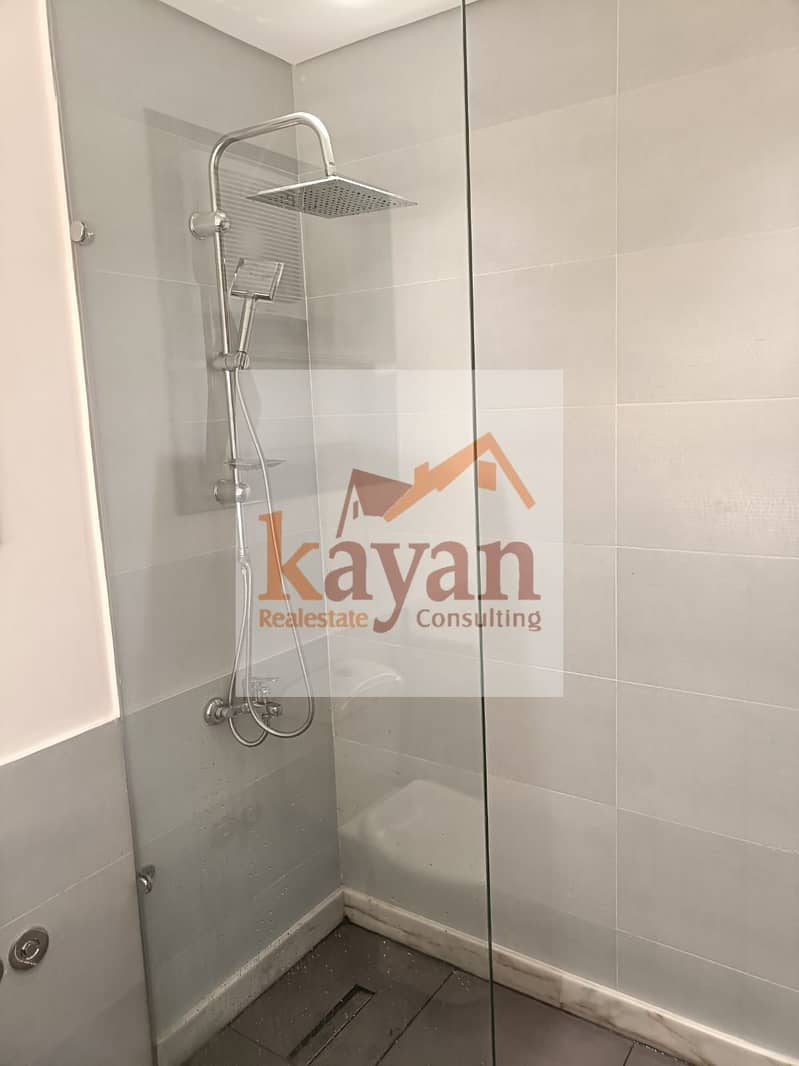 7 12b77ccf-64b7-4455-8aeb-96070de3648b. jpg