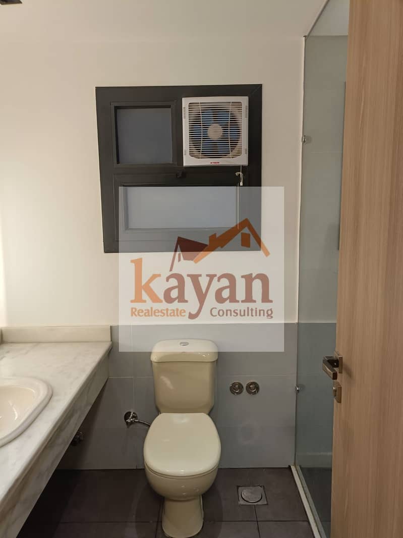 23 e8452885-3340-4d4e-825a-9f78abab7665. jpg