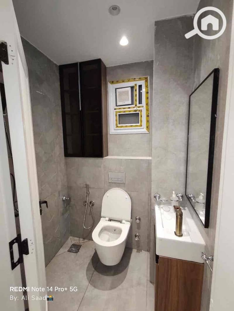 8 c591b2f6-b950-4062-9685-fc84a1ac3017. jpg