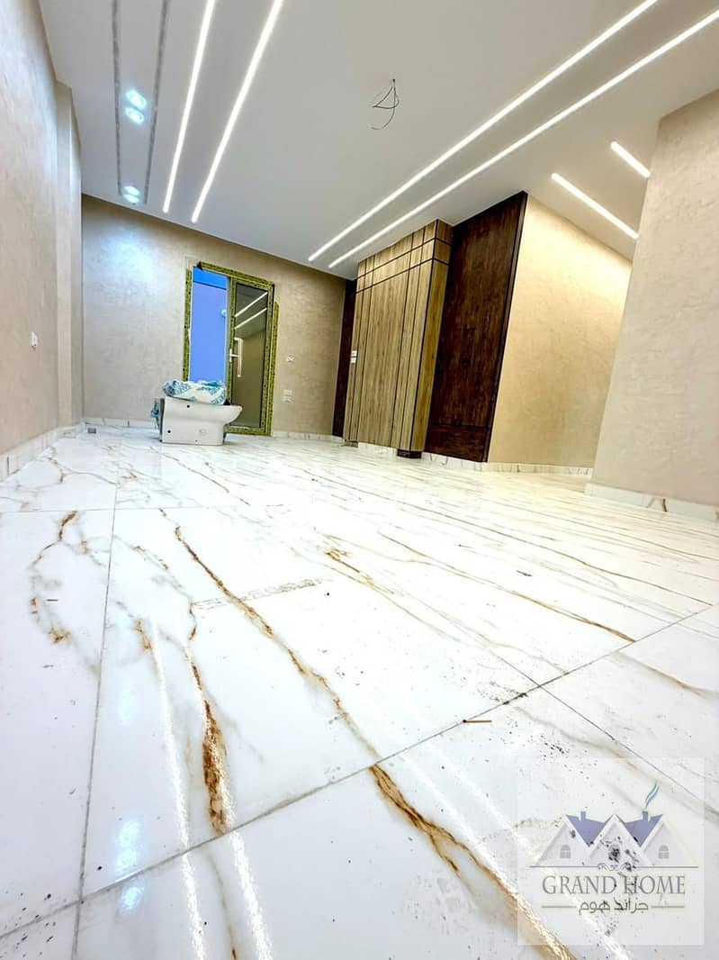 6 3617fee6-ad2c-4a8e-87c3-26be68a6e6b1. jpg