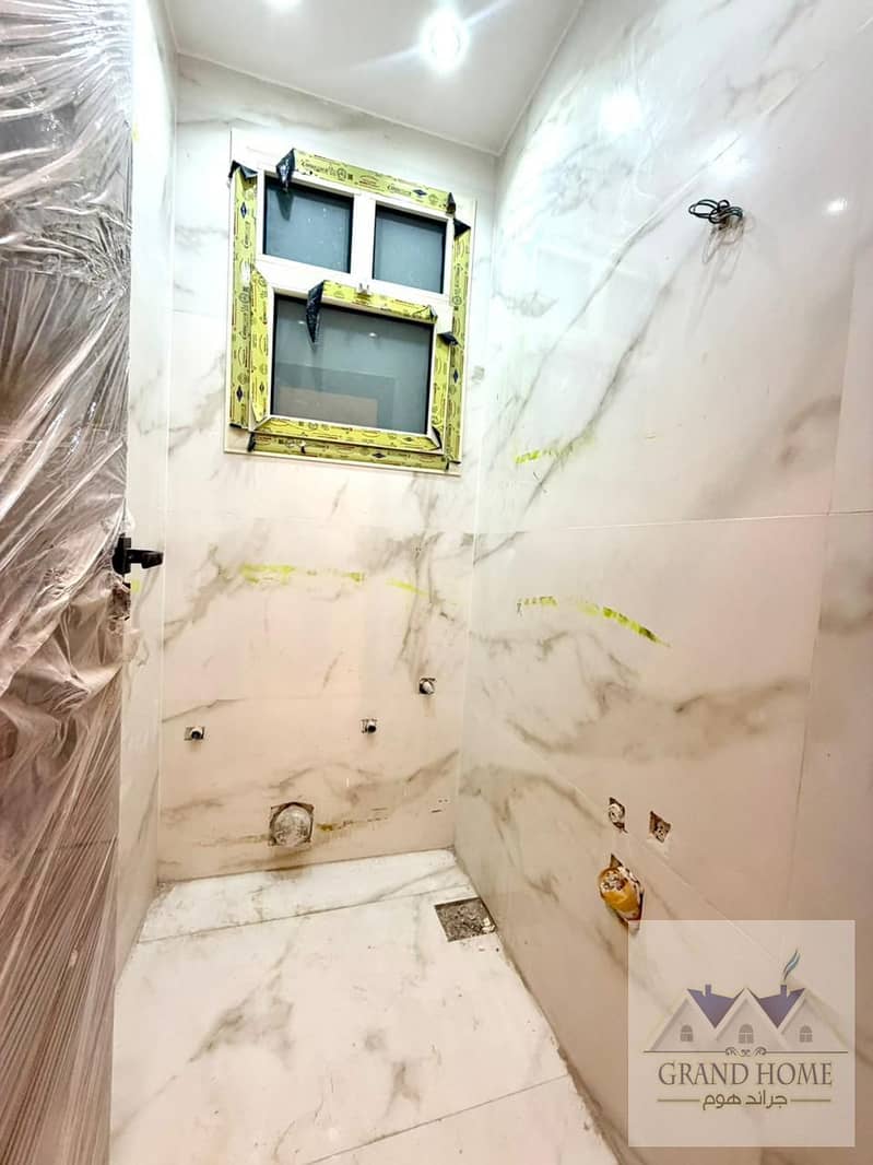 8 15437392-ca8b-4189-ac7a-d41fe61b3793. jpg